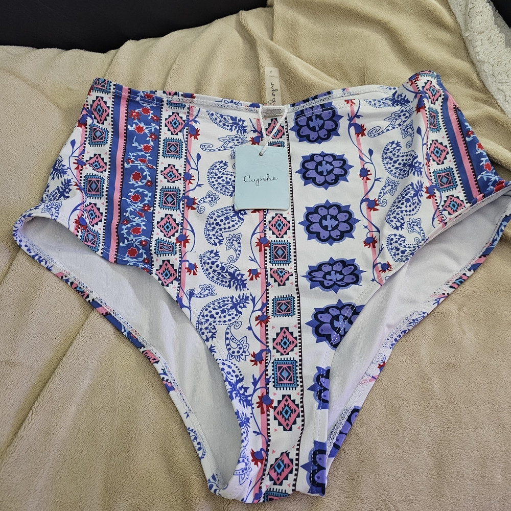 NWT Cupshe Blue and Pink Patterned High-Waisted Bikini Bottom
